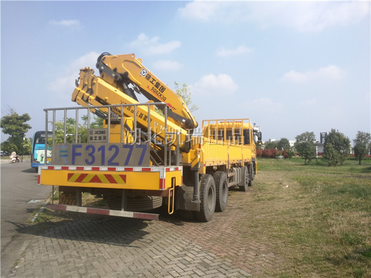 XZJ5310JJH4計(jì)量檢衡車(chē)(正后) XZJ5310JJH4計(jì)量檢衡車(chē)(正后)